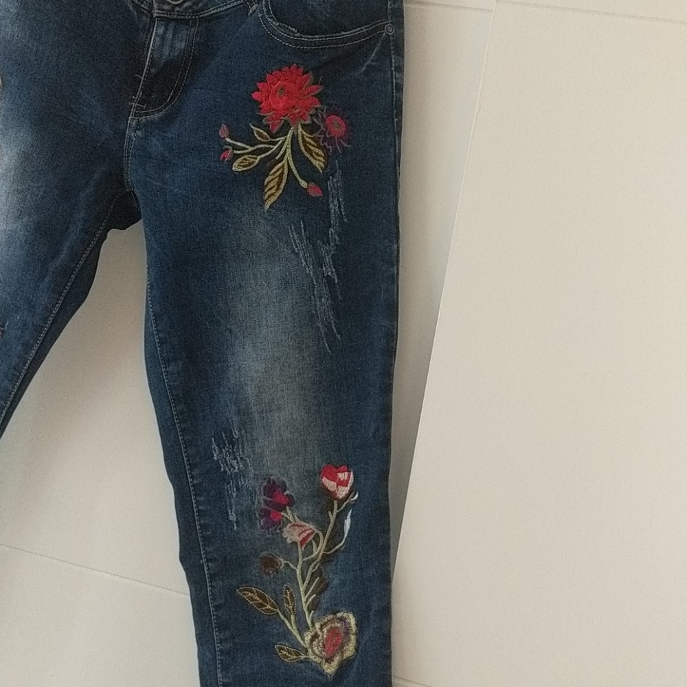 Pants - Picture 3 of 6